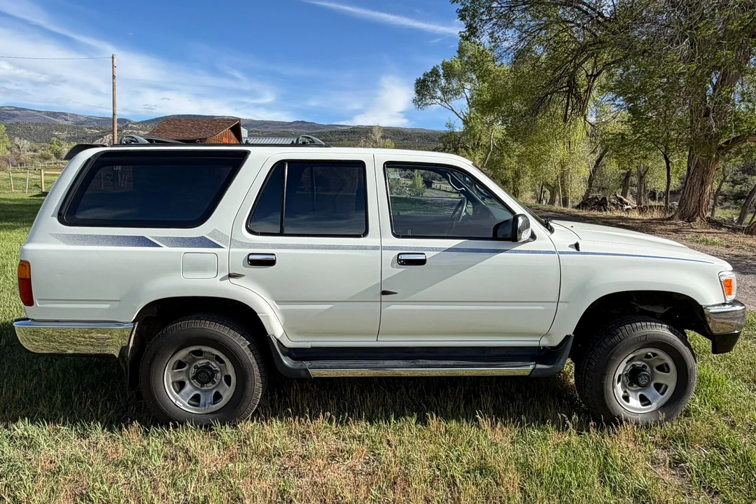 1994 Toyota 4Runner 2nd Gen - Image 7 of 31