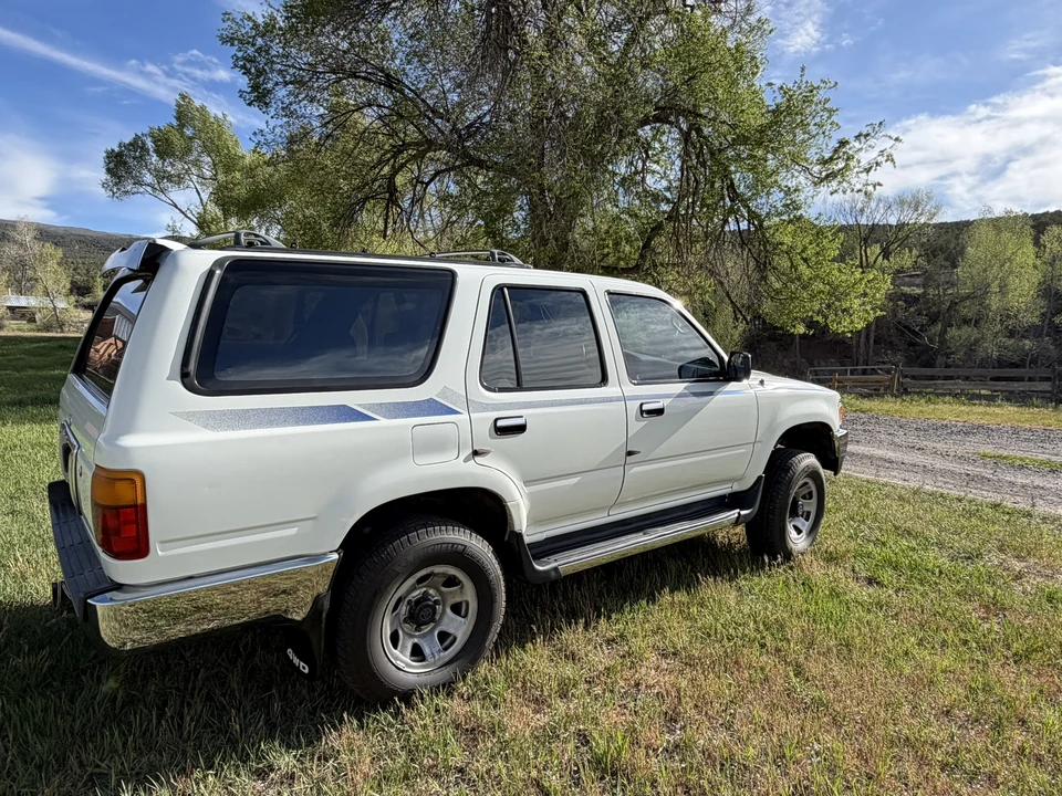 1994 Toyota 4Runner 2nd Gen - Image 6 of 31