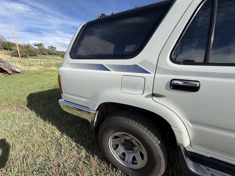 1994 Toyota 4Runner 2nd Gen - Image 29 of 31