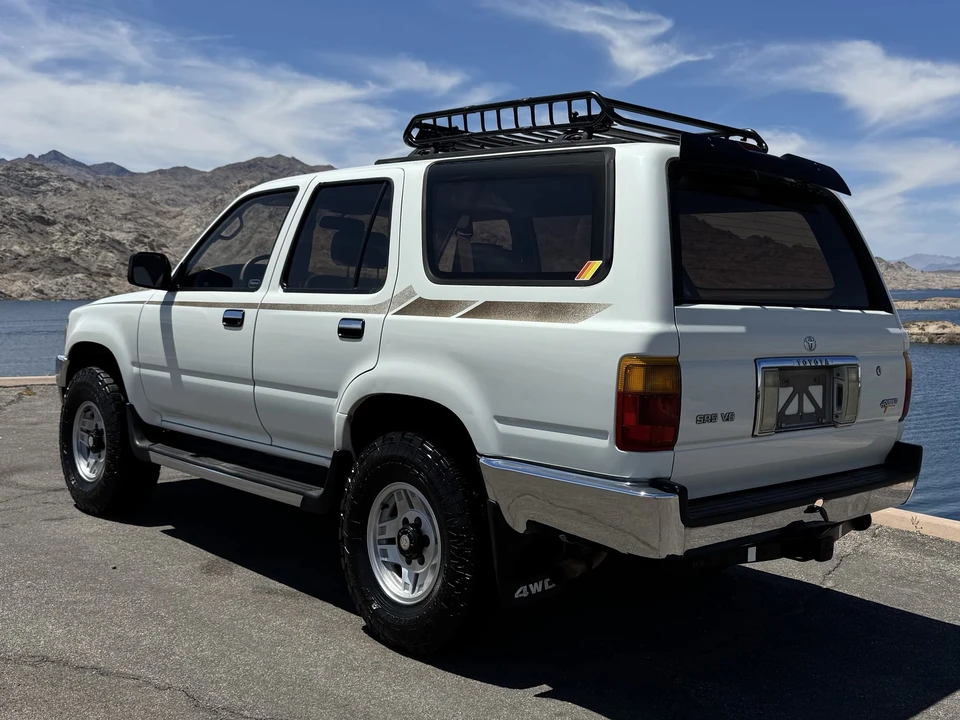 1994 Toyota 4Runner 2nd Gen - Image 10 of 31