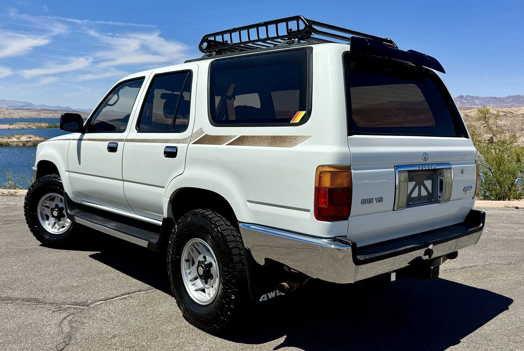 1994 Toyota 4Runner 2nd Gen - Image 9 of 31