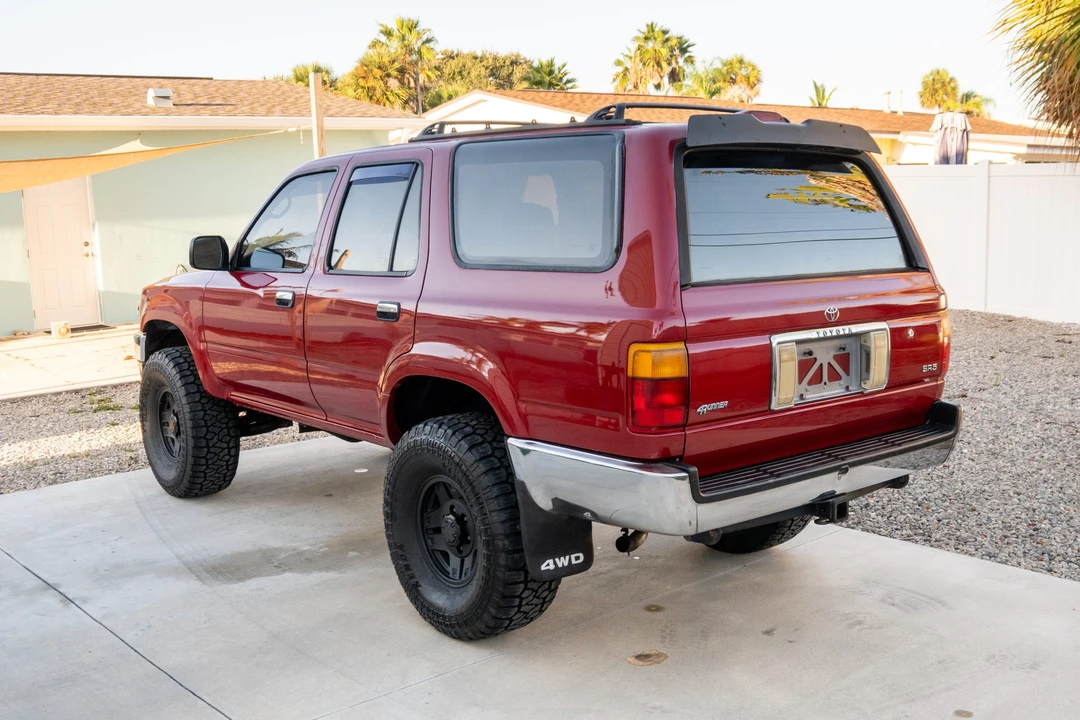 1994 Toyota 4Runner 2nd Gen - Image 7 of 31