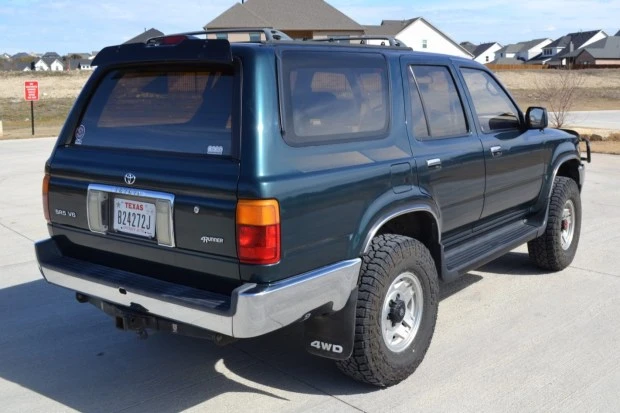 1994 Toyota 4Runner 2nd Gen - Image 2 of 7