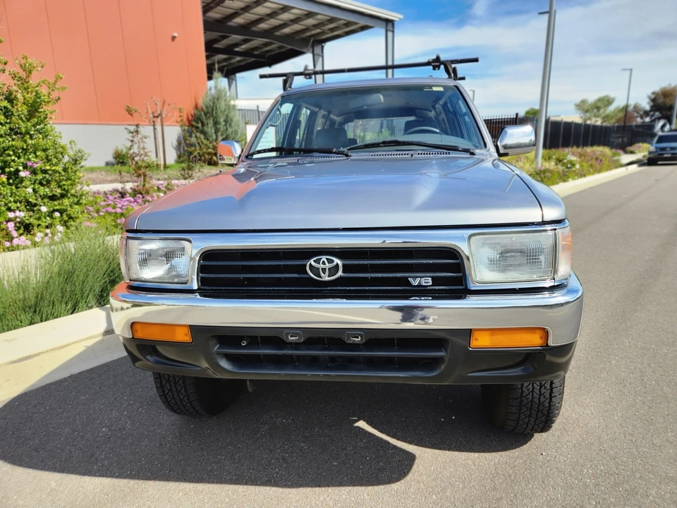 1994 Toyota 4Runner 2nd Gen - Image 4 of 31