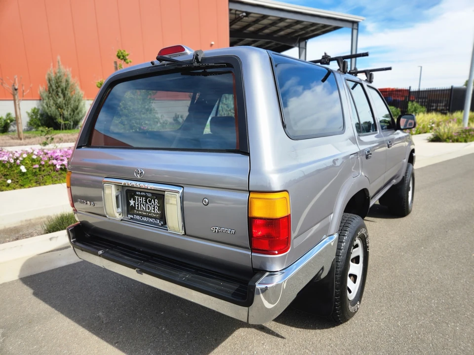 1994 Toyota 4Runner 2nd Gen - Image 22 of 31