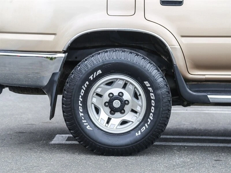 1994 Toyota 4Runner 2nd Gen - Image 14 of 21
