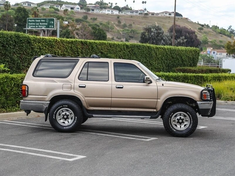 1994 Toyota 4Runner 2nd Gen - Image 4 of 21