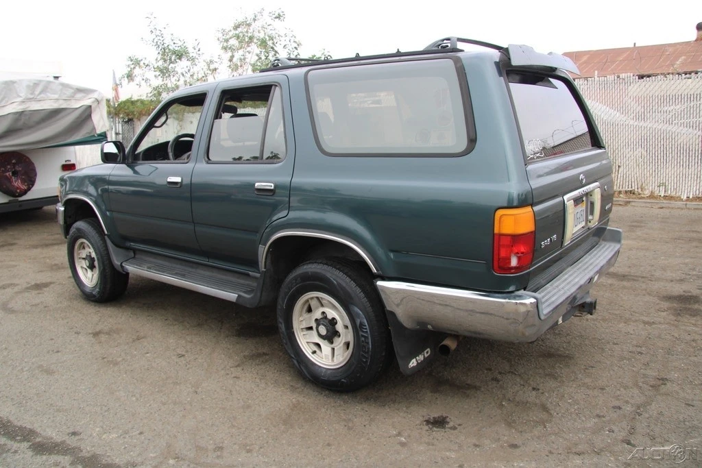 1994 Toyota 4Runner 2nd Gen - Image 4 of 21