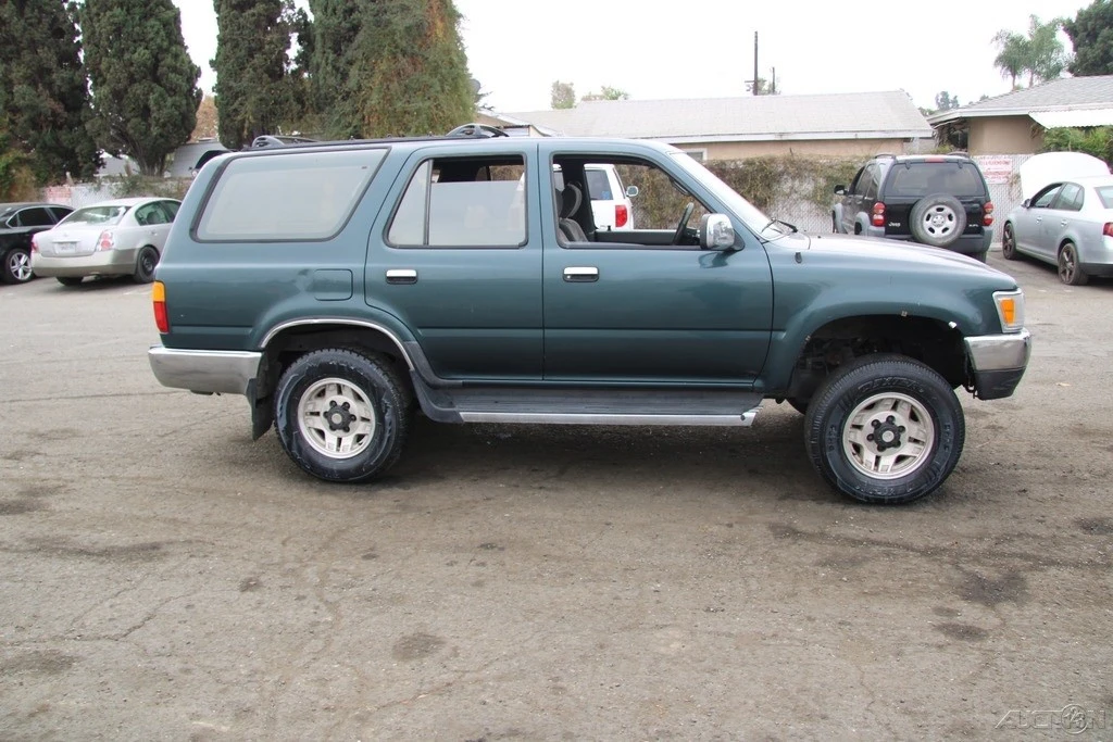 1994 Toyota 4Runner 2nd Gen - Image 7 of 21