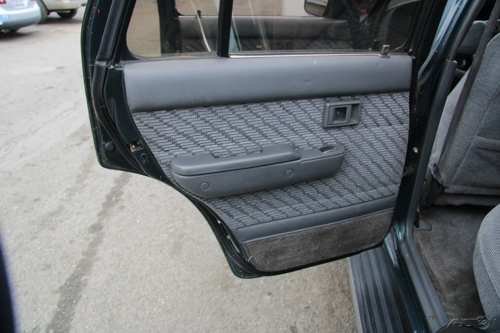 1994 Toyota 4Runner 2nd Gen - Image 19 of 21