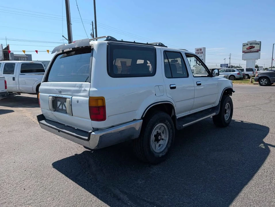 1994 Toyota 4Runner 2nd Gen - Image 5 of 16
