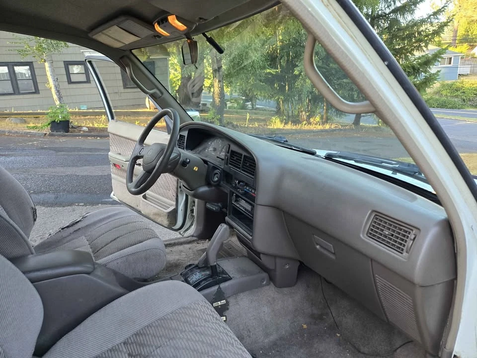 1994 Toyota 4Runner 2nd Gen - Image 2 of 12