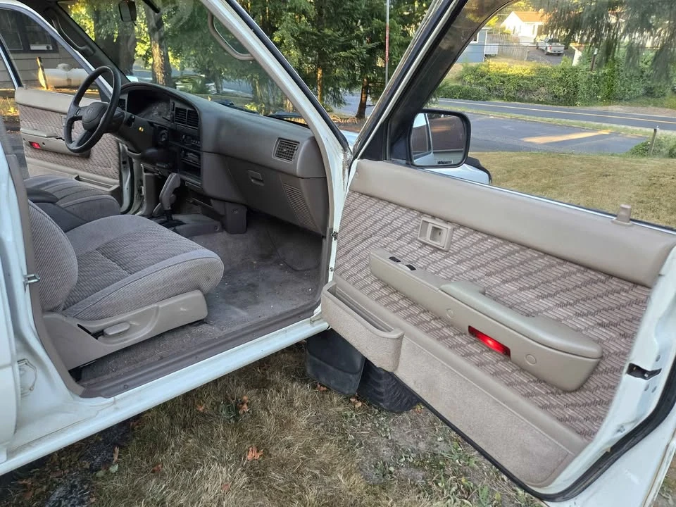 1994 Toyota 4Runner 2nd Gen - Image 3 of 12