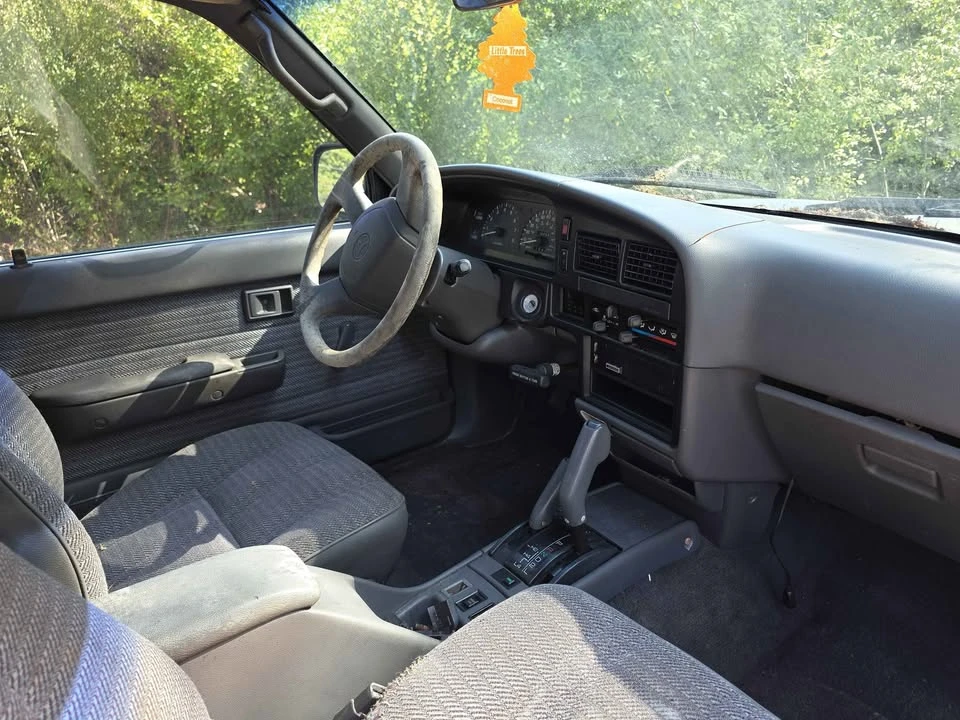 1994 Toyota 4Runner 2nd Gen - Image 5 of 8