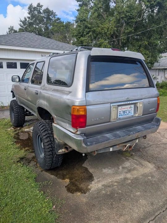 1994 Toyota 4Runner 2nd Gen - Image 2 of 9