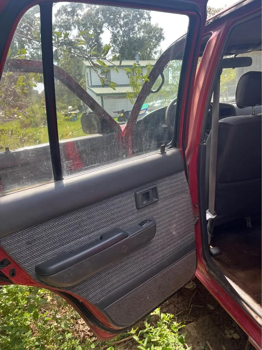 1994 Toyota 4Runner 2nd Gen - Image 6 of 11