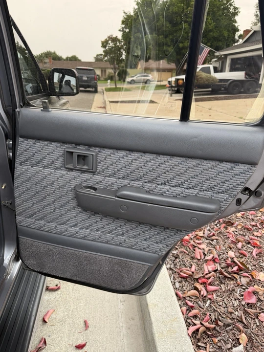 1994 Toyota 4Runner 2nd Gen - Image 9 of 21
