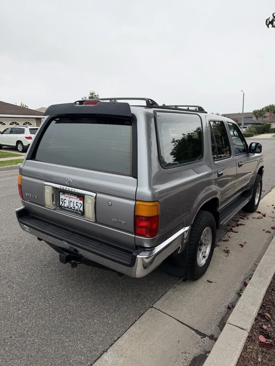 1994 Toyota 4Runner 2nd Gen - Image 4 of 21