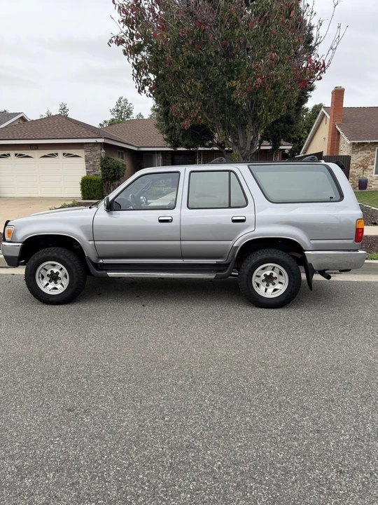 1994 Toyota 4Runner 2nd Gen - Image 6 of 21