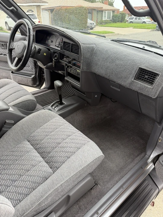 1994 Toyota 4Runner 2nd Gen - Image 11 of 21