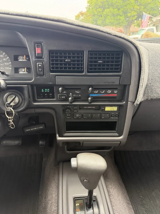 1994 Toyota 4Runner 2nd Gen - Image 17 of 21