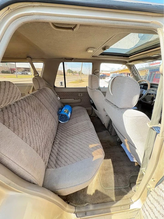 1994 Toyota 4Runner 2nd Gen - Image 6 of 9