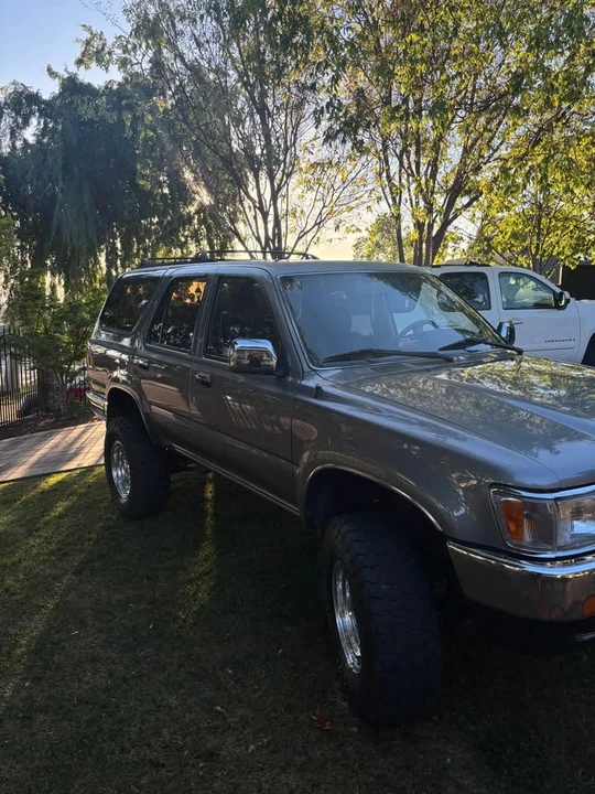 1994 Toyota 4Runner 2nd Gen - Image 3 of 10