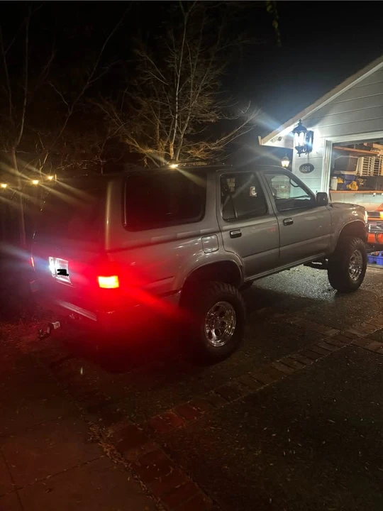 1994 Toyota 4Runner 2nd Gen - Image 6 of 10
