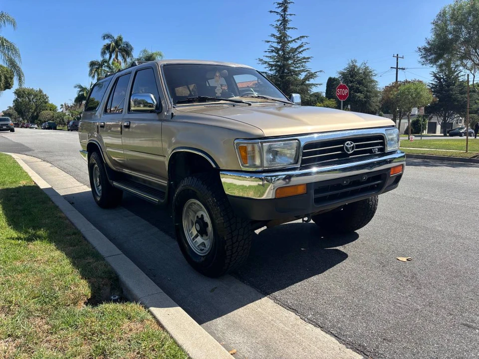 1994 Toyota 4Runner 2nd Gen - Image 3 of 16