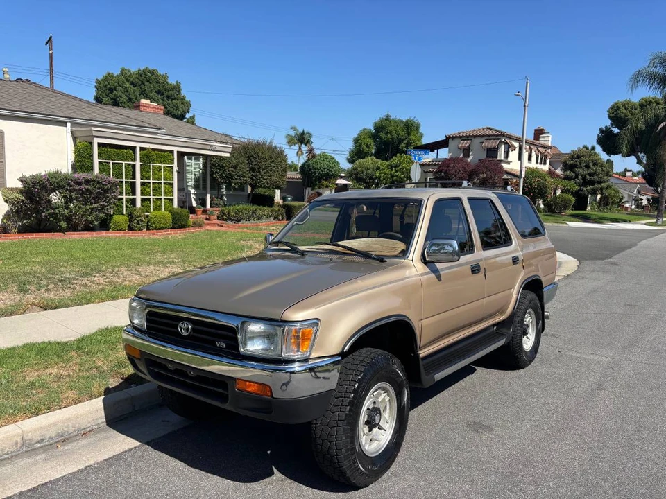 1994 Toyota 4Runner 2nd Gen - Image 6 of 16