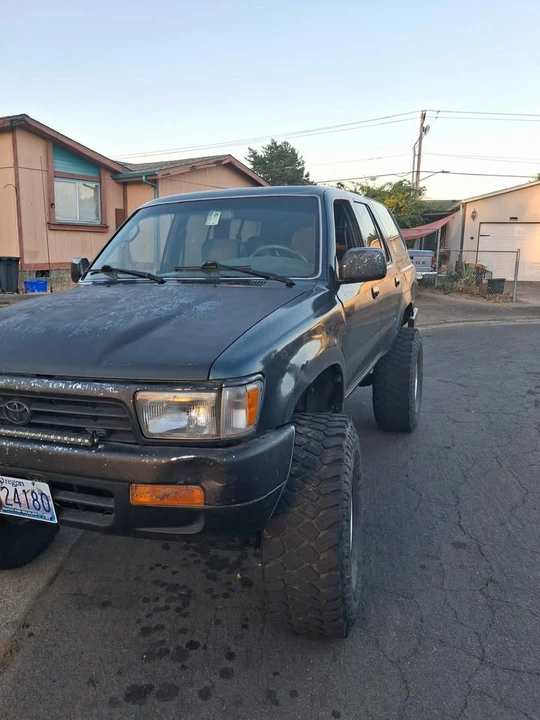 1994 Toyota 4Runner 2nd Gen - Image 4 of 5