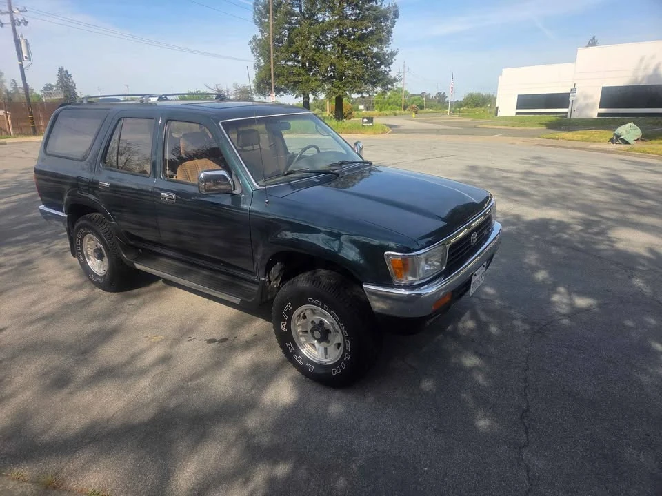 1994 Toyota 4Runner 2nd Gen - Image 4 of 11