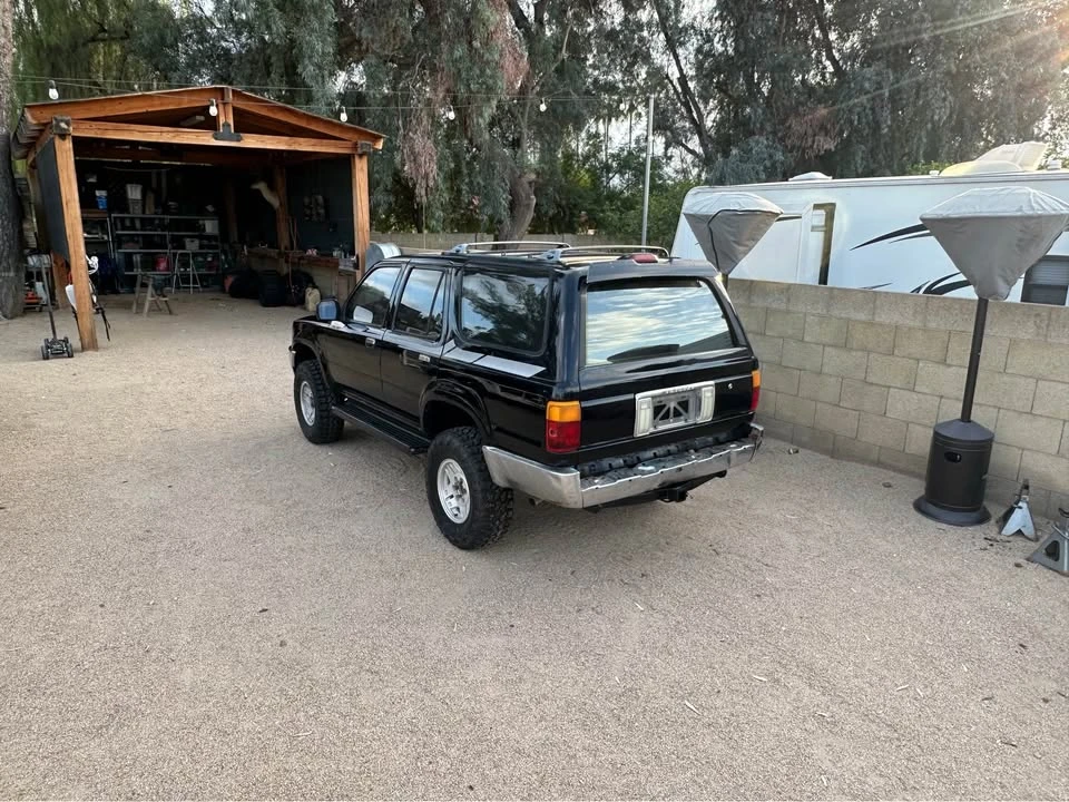 1994 Toyota 4Runner 2nd Gen - Image 2 of 8