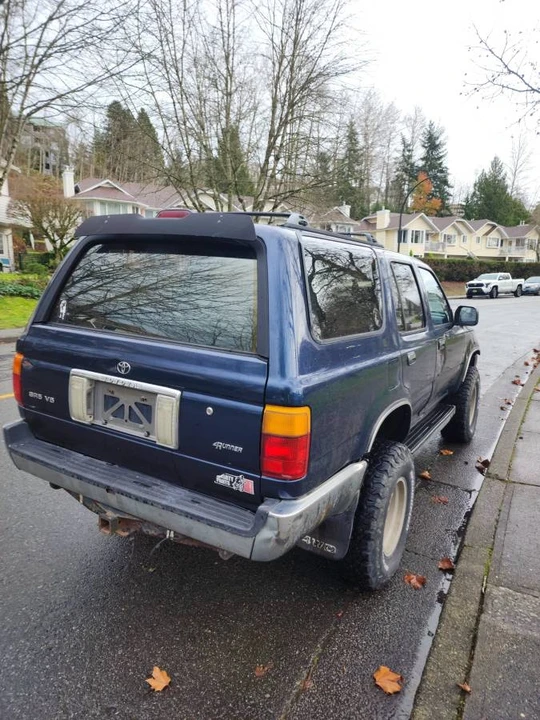 1994 Toyota 4Runner 2nd Gen - Image 2 of 10