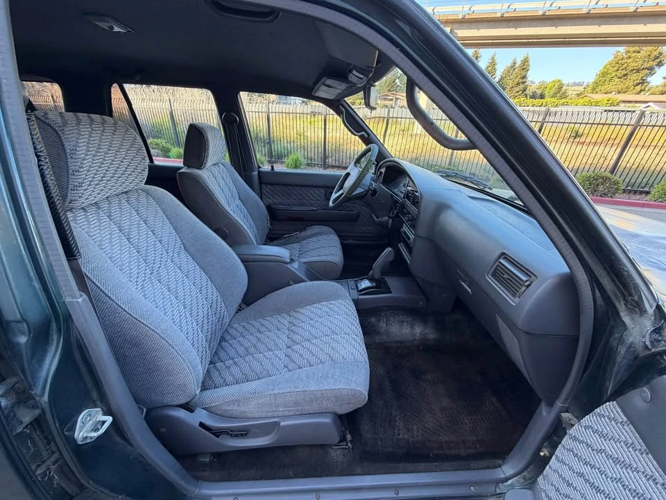 1994 Toyota 4Runner 2nd Gen - Image 7 of 13