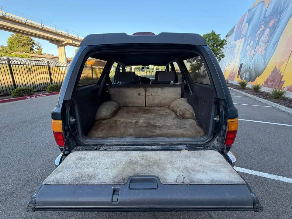 1994 Toyota 4Runner 2nd Gen - Image 10 of 13