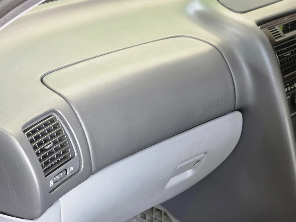 1996 Toyota Aristo - Image 27 of 31
