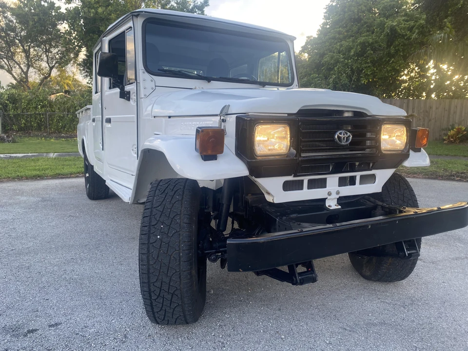 1994 Toyota Bandeirante - Image 16 of 30