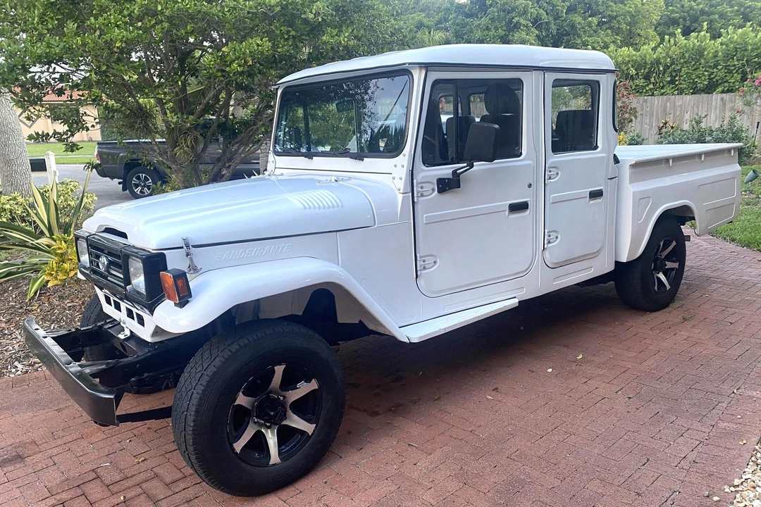 1994 Toyota Bandeirante - Image 7 of 30
