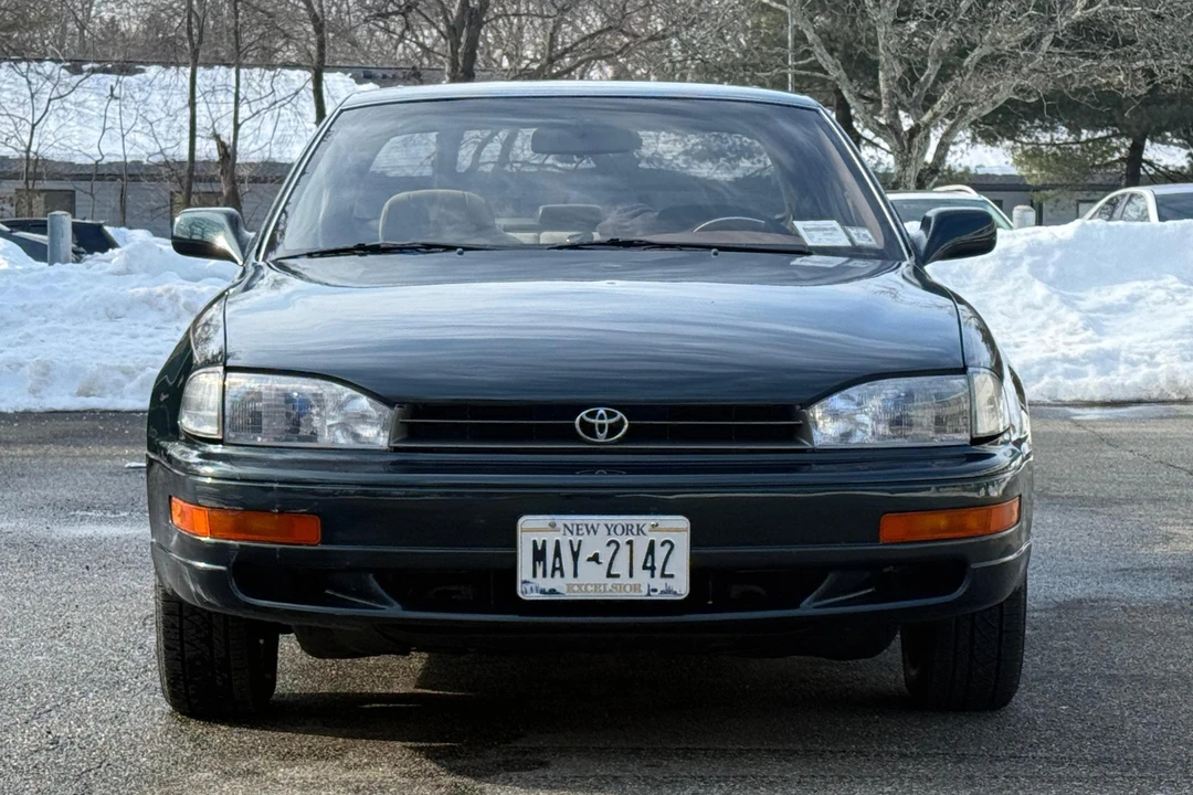 1994 Toyota Camry 3rd Gen - Image 2 of 31