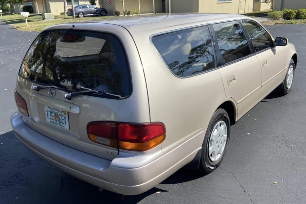 1994 Toyota Camry 2nd Gen - Image 2 of 7