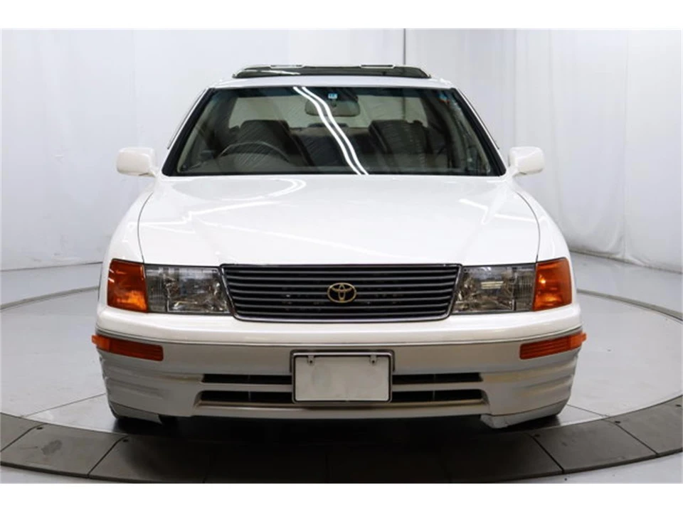1994 Toyota Celsior 1st Gen - Image 3 of 31