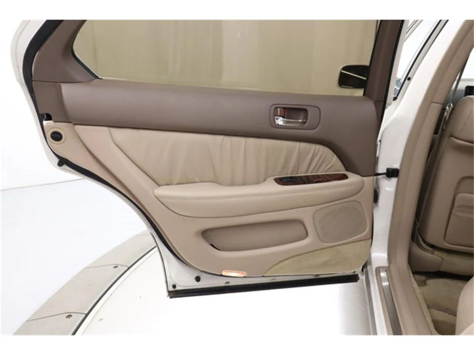 1994 Toyota Celsior 1st Gen - Image 19 of 31
