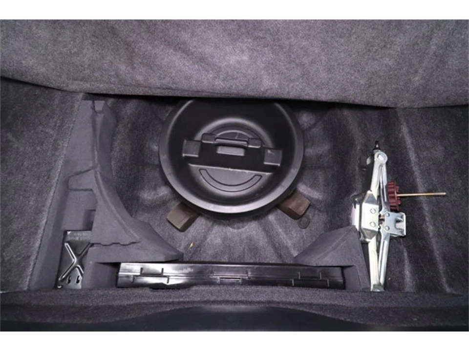 1994 Toyota Celsior 1st Gen - Image 28 of 31