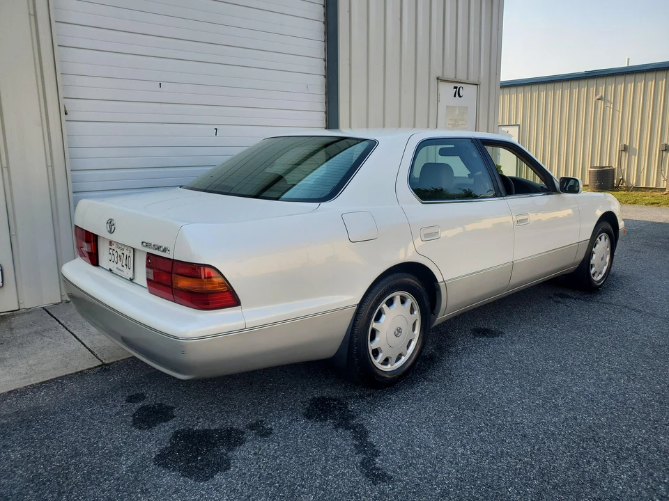1994 Toyota Celsior 1st Gen - Image 13 of 31