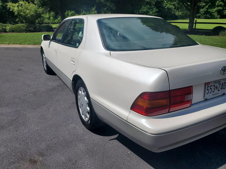 1994 Toyota Celsior 1st Gen - Image 11 of 31