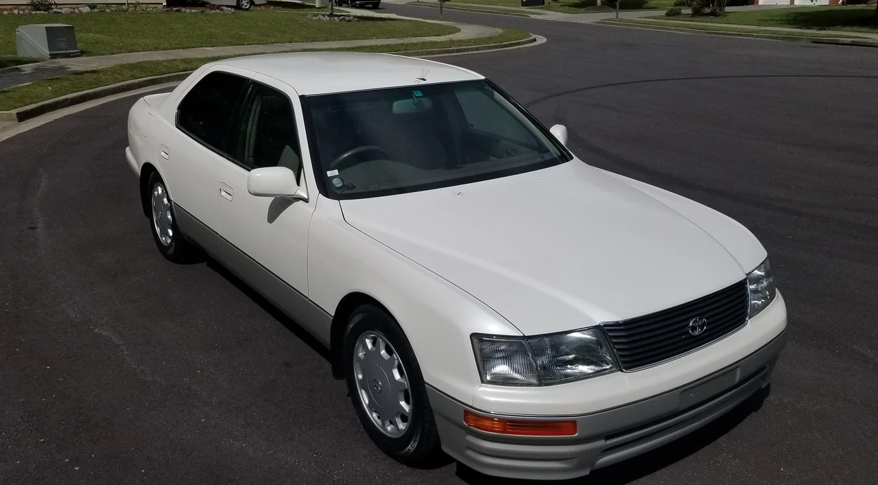 1994 Toyota Celsior 1st Gen - Image 21 of 31
