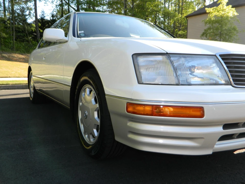1994 Toyota Celsior 1st Gen - Image 23 of 31