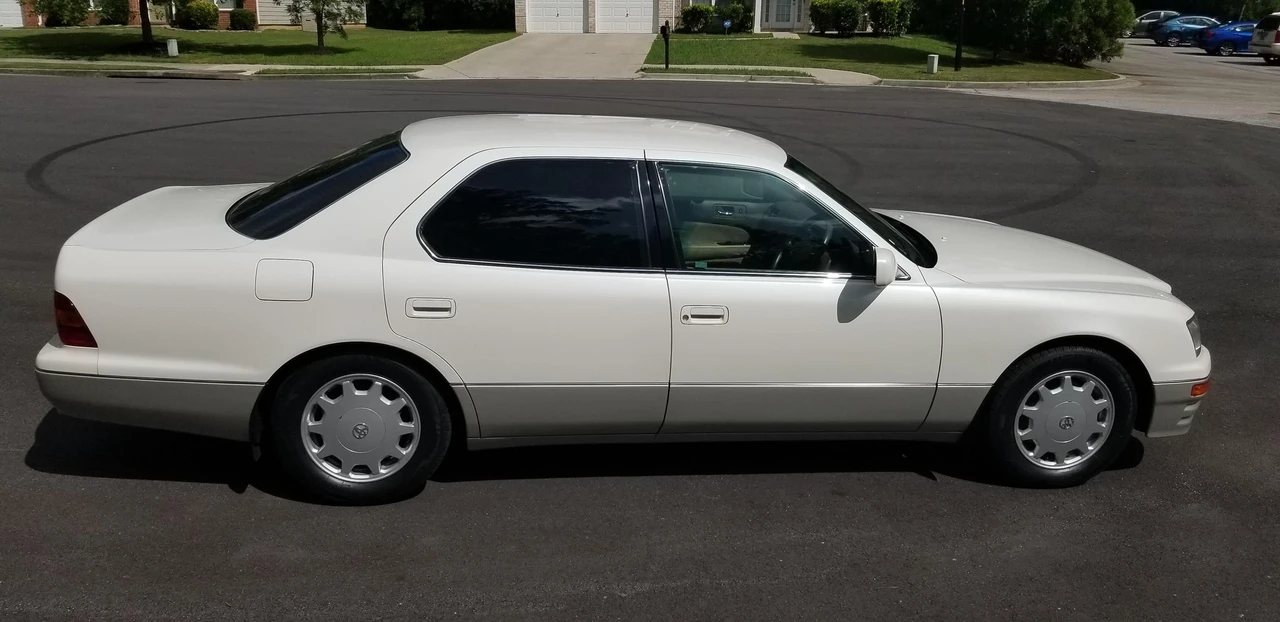 1994 Toyota Celsior 1st Gen - Image 19 of 31