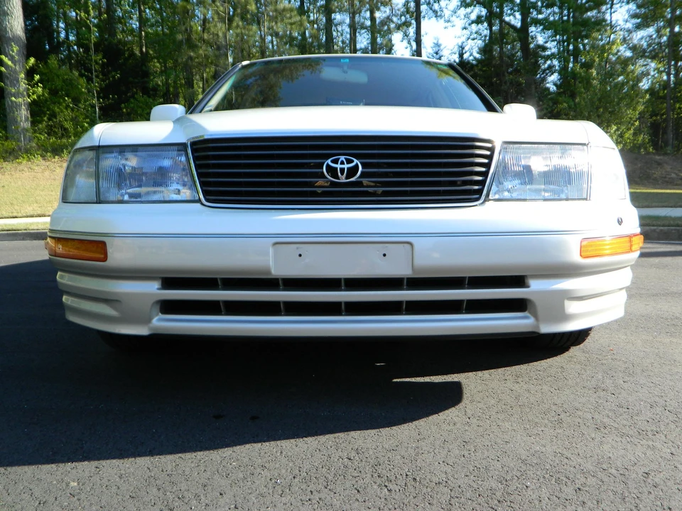 1994 Toyota Celsior 1st Gen - Image 8 of 31